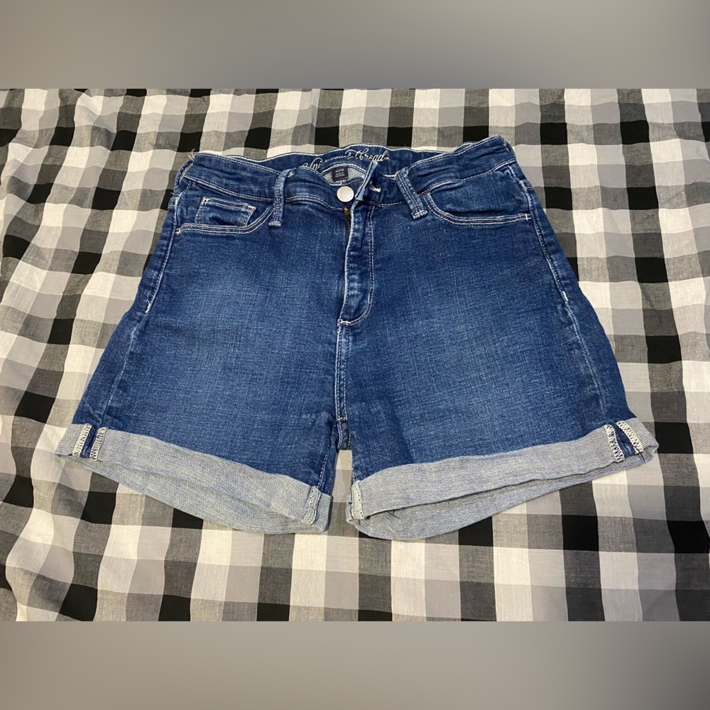 Universal Thread Bermuda Jean Shorts SizeS 4-6